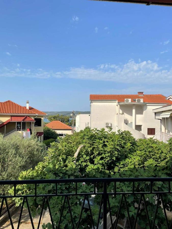 Holiday House Fila Турань Экстерьер фото