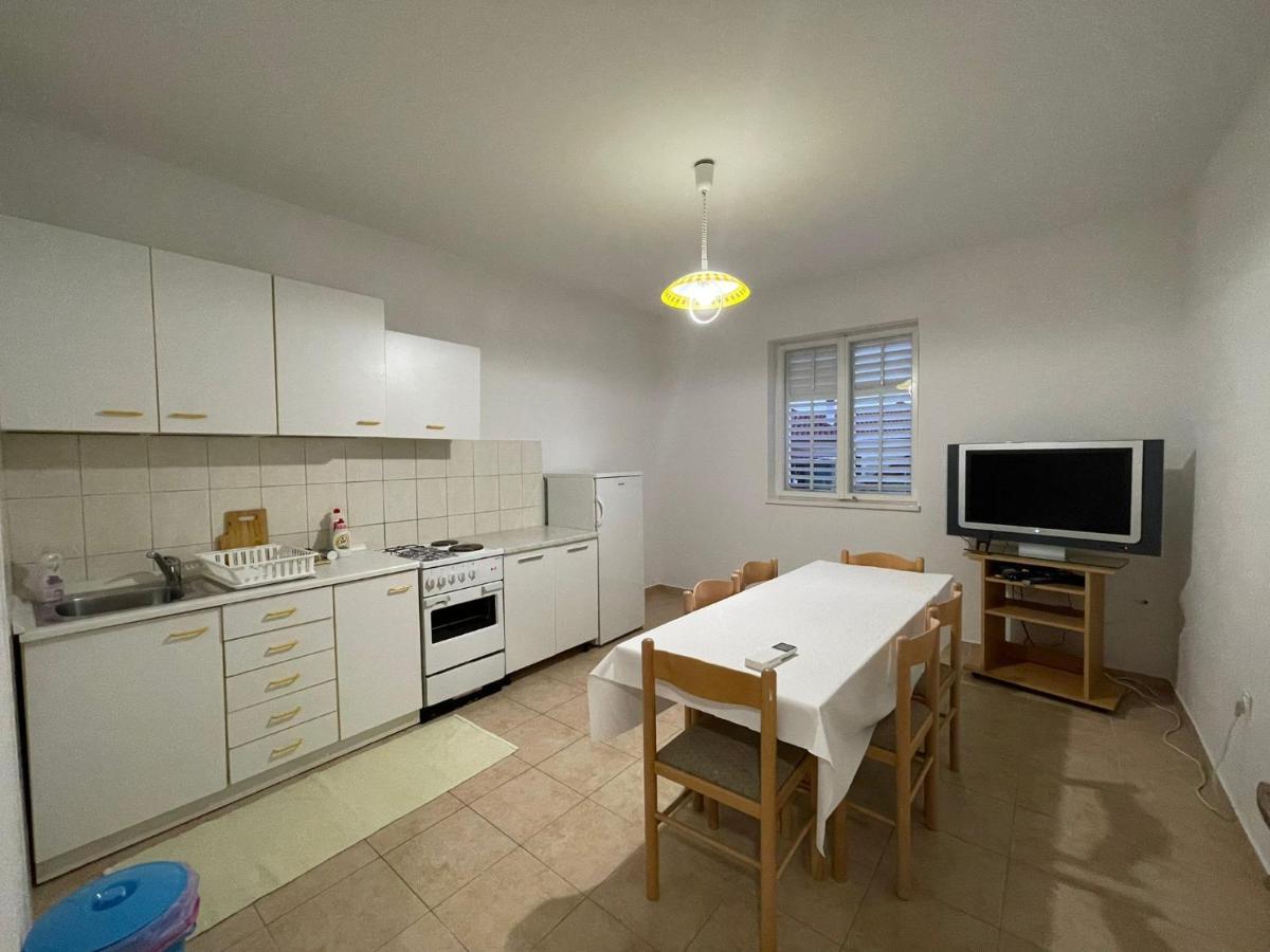 Holiday House Fila Турань Экстерьер фото